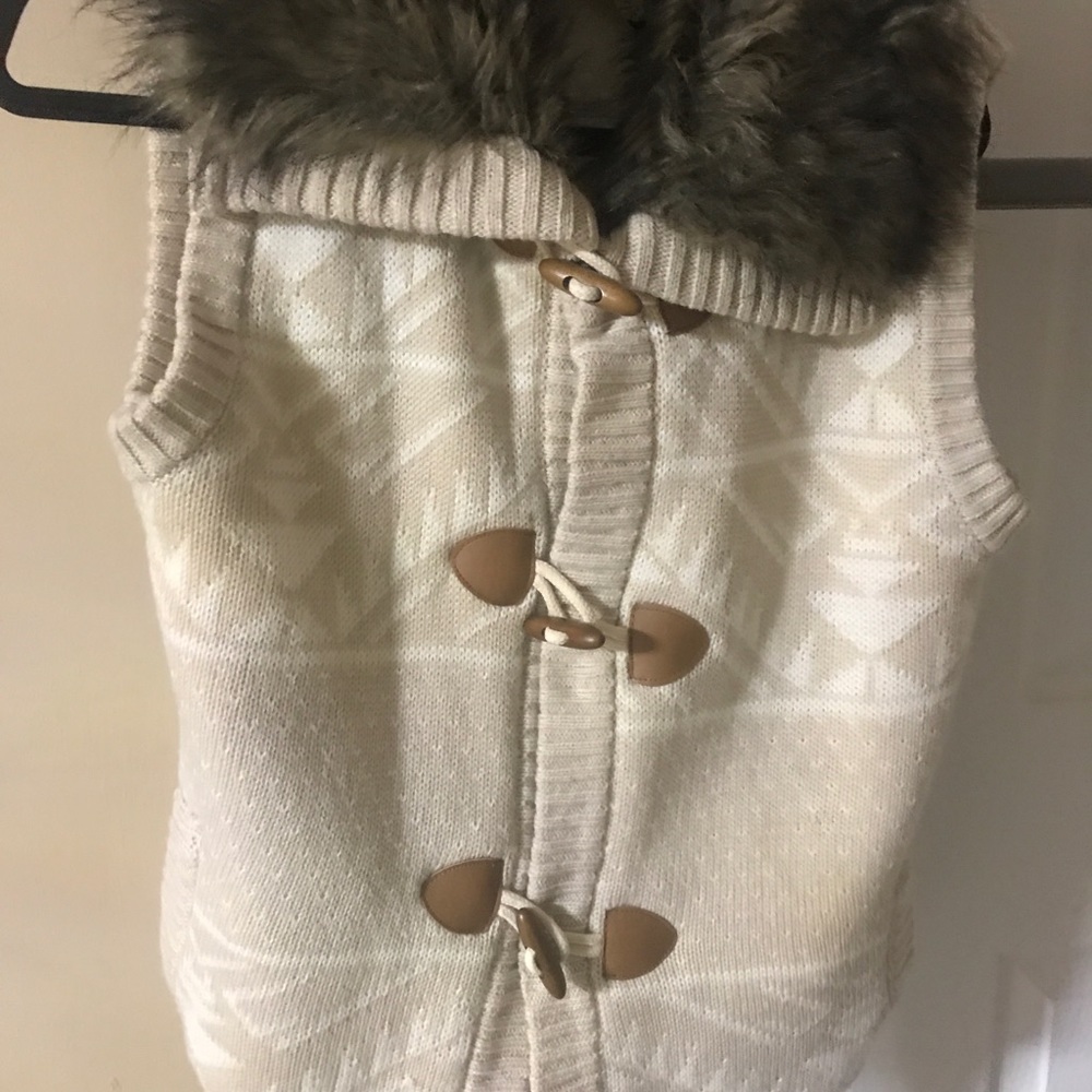 Thick Aztec vest - Picture 3 of 4